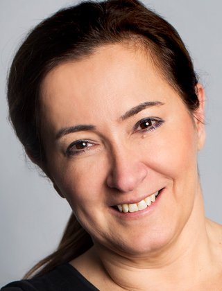 Dr. (iur.) Susanne Lackner 