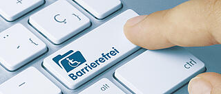 Tastatur mit Barrierefrei-Button