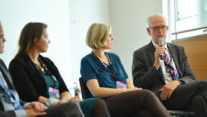 Referenten des GVK-Panels "Verroht der öffentliche Diskurs?" auf den Medientagen München 2017